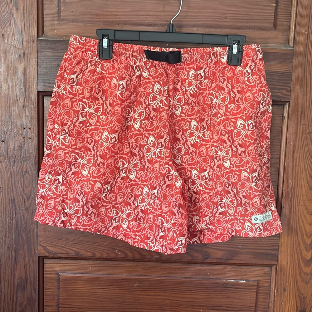 Columbia Red Butterfly Board Short Size M